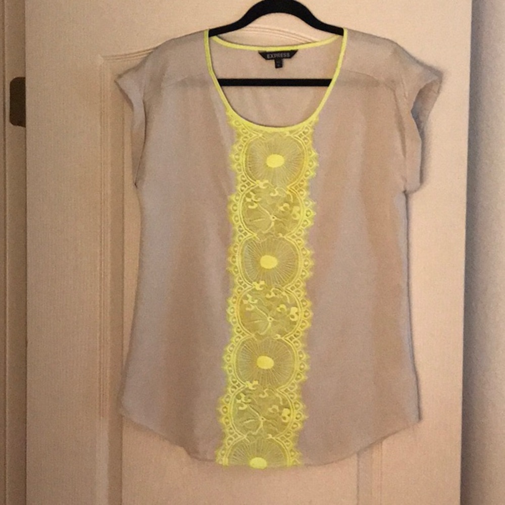 Neon a Green lace detail top